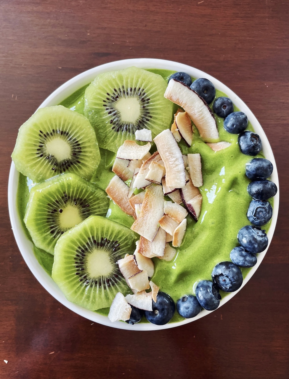 Green smoothie bowl