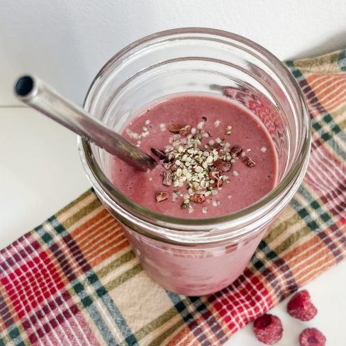 Raspberry, Peanut butter and Cacao Smoothie Recipe